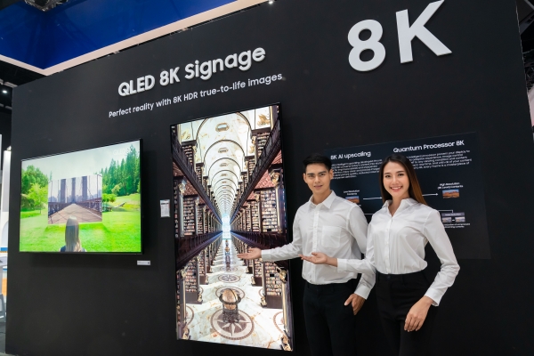 삼성전자가 15일부터 17일까지 태국 방콕에서 개최되는 디스플레이 전문 전시회 '동남아 인포콤 2019'에 참가해 퀀텀닷 소재 기술과 8K 고해상도를 접목해 최고의 화질을 구현한 상업용 ‘QLED 8K 사이니지’ 를 전시한다. [사진=삼성전자 제공]