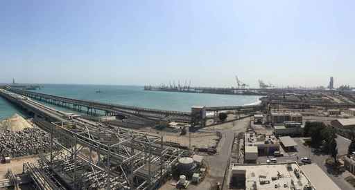 대림산업이 준공한 쿠웨이트 미나 알 아흐마디 석유화학 단지내 황 재처리 공장 전경. [사진=대림산업]