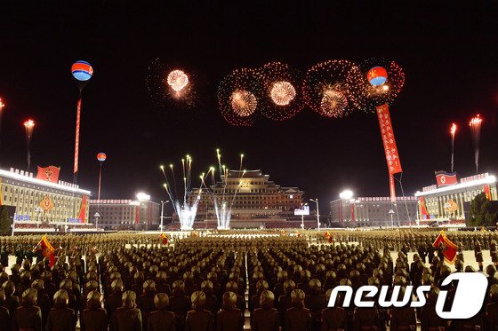 지난해 10월10일 북한 노동당 창건 75주년 기념일에 열린 열병식 모습. [출처=뉴스1]