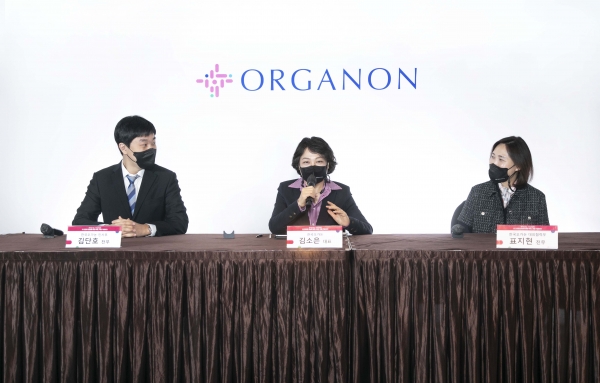 왼쪽부터 김단호 전무, 김소은 대표이사, 표지현 전무 [제공=한국오가논]
