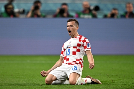 크로아티아의 미슬라브 오르시치가 3·4위전에서 결승 골을 터뜨린 뒤 세리머니를 하고 있다. [사진=연합뉴스]