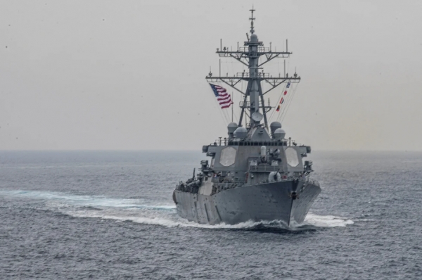 2017년 6월 1일 동해에서 촬영된 알레이 버크급 유도 미사일 구축함 ‘USS 피츠제럴드’ [사진 = 미 해군]