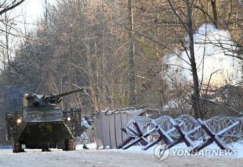 체르노빌 순찰하는 우크라이나군/ 연합뉴스