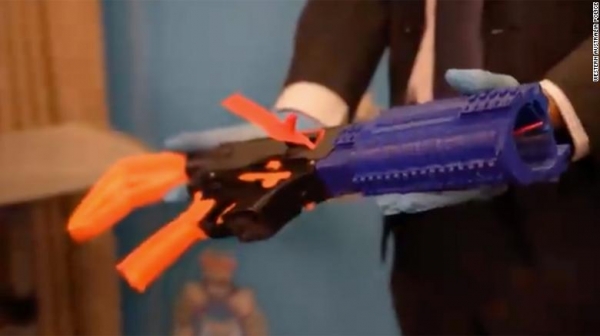 호주의 한 10대가 집에서 3D 프린팅 기법으로 제작한 총기 [서호주 경찰 제공]