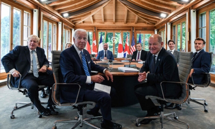 독일 바이에른 알프스 엘마우성에서 열린 G7 회담에 참석한 정상들. [AFP= 연합뉴스]