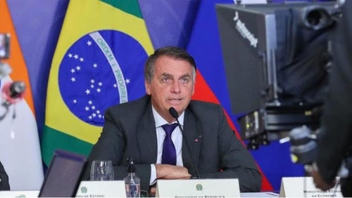 A opinião pública sobre o governo do presidente Jair Bolsonaro, de extrema direita, despencou. [출처=연합뉴스]