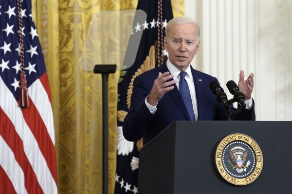 조 바이든 미국 대통령이 23일 목요일(현지시간) 워싱턴 DC 백악관 이스트룸에서 열린 저렴한 의료법(Affordable Care Act) 기념일 행사에서 연설하고 있습니다. 사진 [출처=UPI/연합]